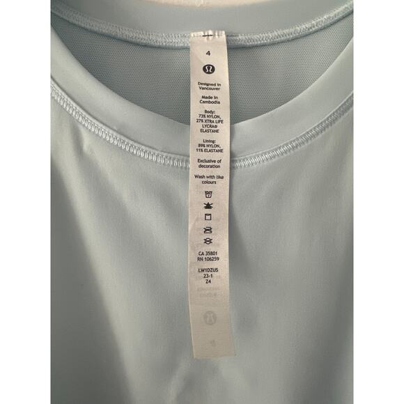 Lululemon light blue sleeveless top slit down Sz4 gym wear active lightweight - Picture 5 of 6